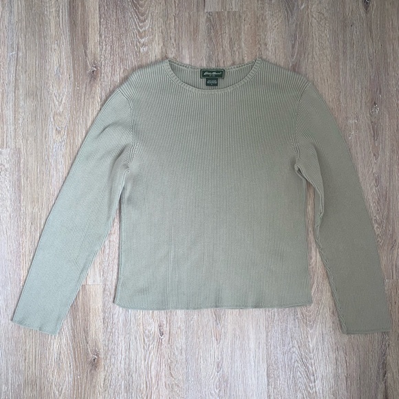 Large Eddie Bauer Women’s Long Sleeve Knit Shirt in Green - Picture 1 of 3